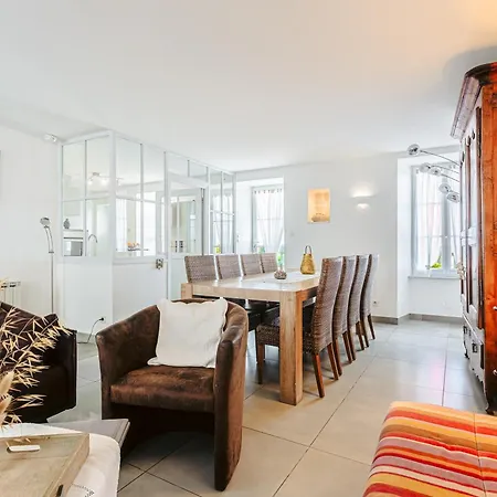 Maison De La Cote Holiday home